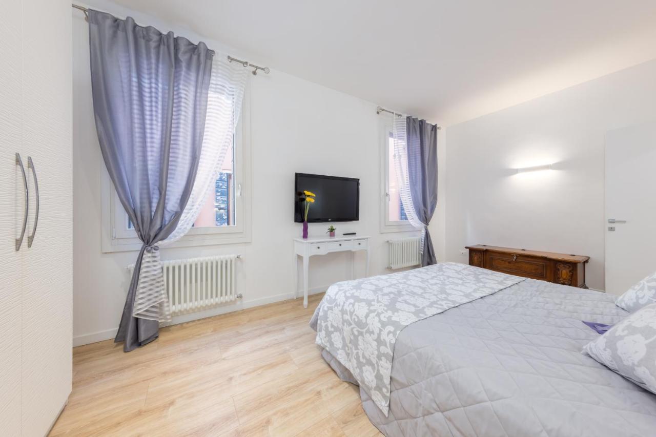 Rialto Bridge Luxury Apartment เวนิส ภายนอก รูปภาพ
